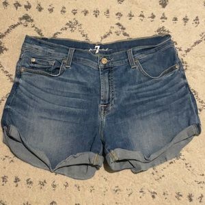 7 for all Mankind size 31 shorts